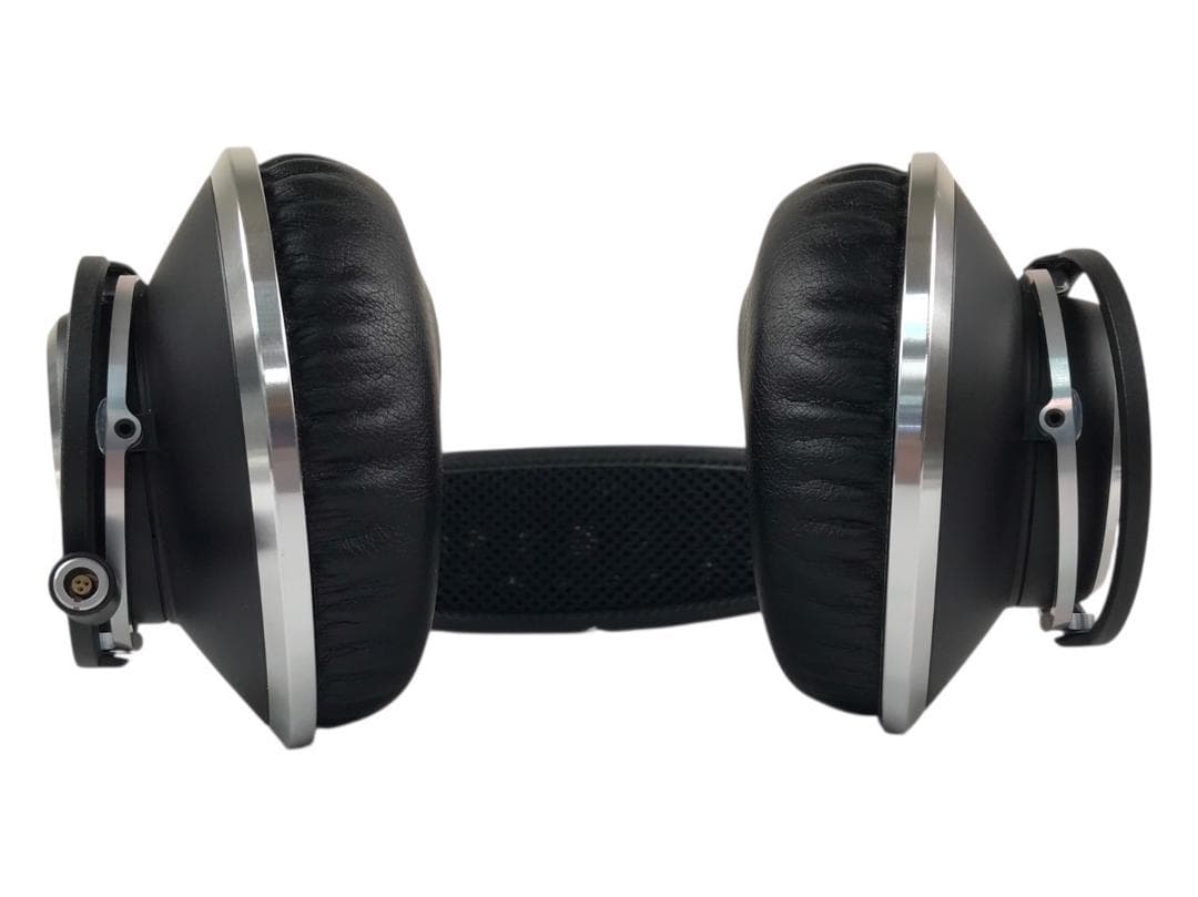 ★良品★ AKG アーカーゲー 密閉型ヘッドホン K872 ブラック