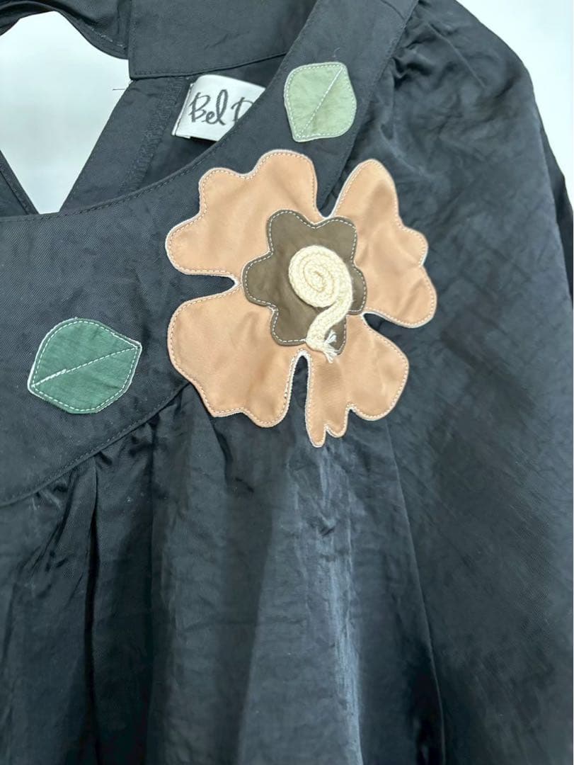 月末限定❗️belpaci ベルパーチ　さえら　花モチーフ　割烹着　エプロン