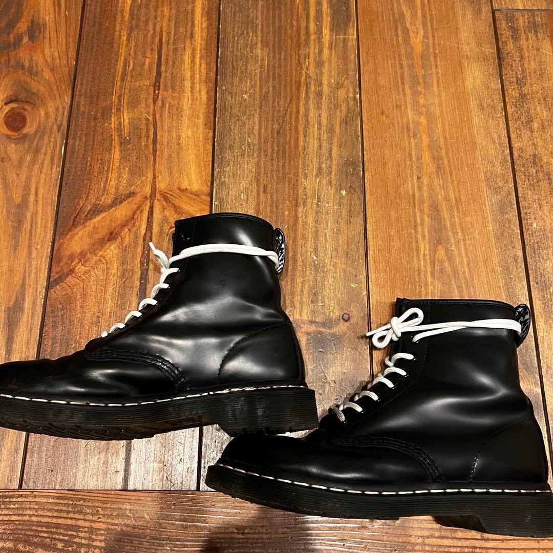 ドクターマーチン　UK7 us8 ホワイトステッチ　白ステッチ