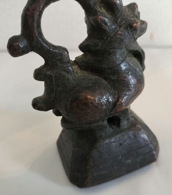 東南アジア　分銅　①