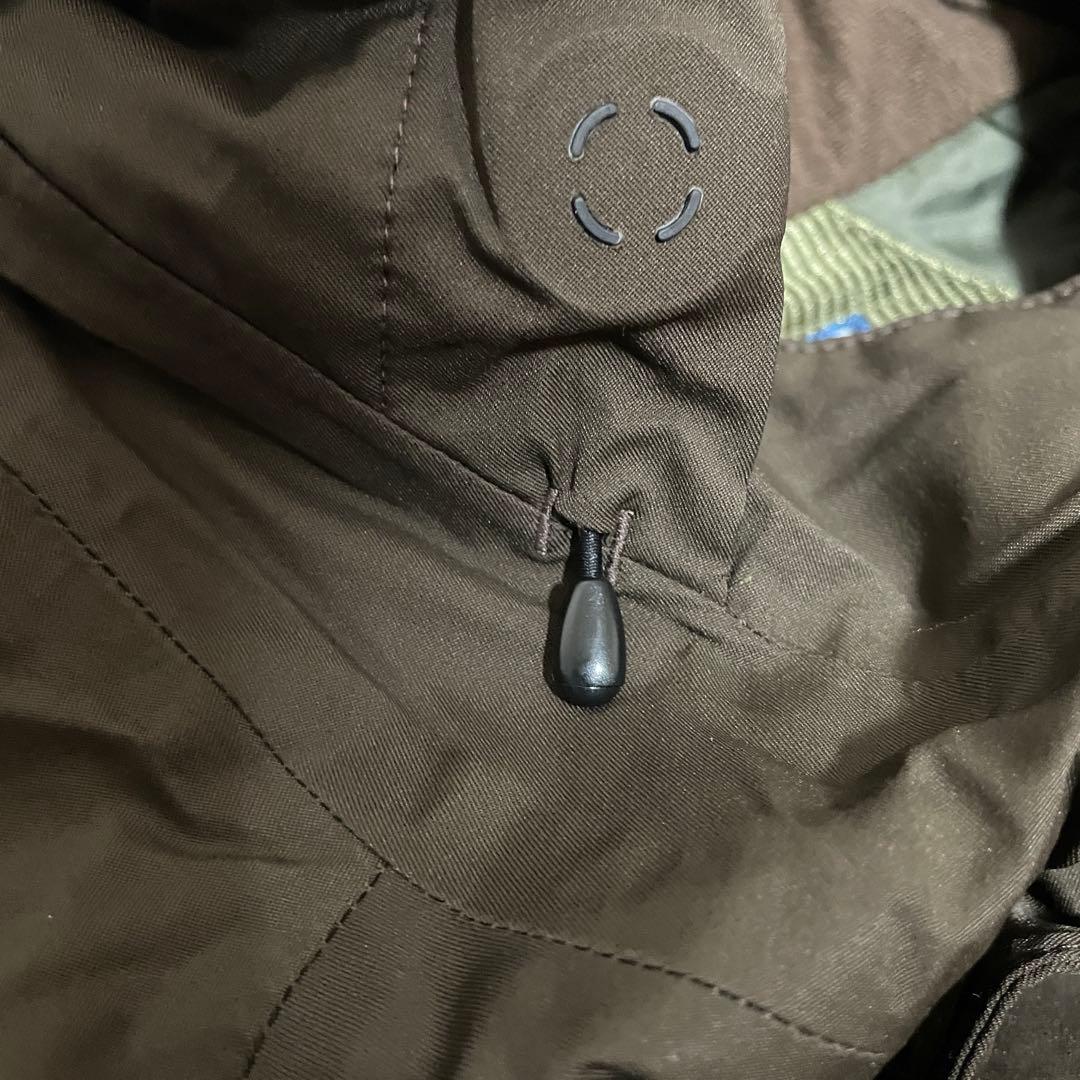 Burtonバートンスキーウェアスノーボードジャケットパーカー茶色カーキ迷彩総柄