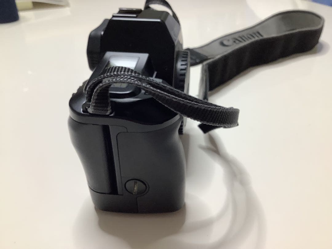 懐かしいCanon製　フィルムカメラ本体　Canon EOS630