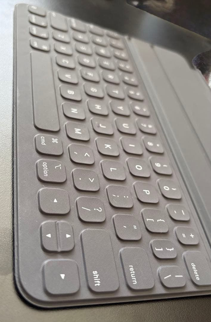 Apple純正 Smart Keyboard Folio 11インチ