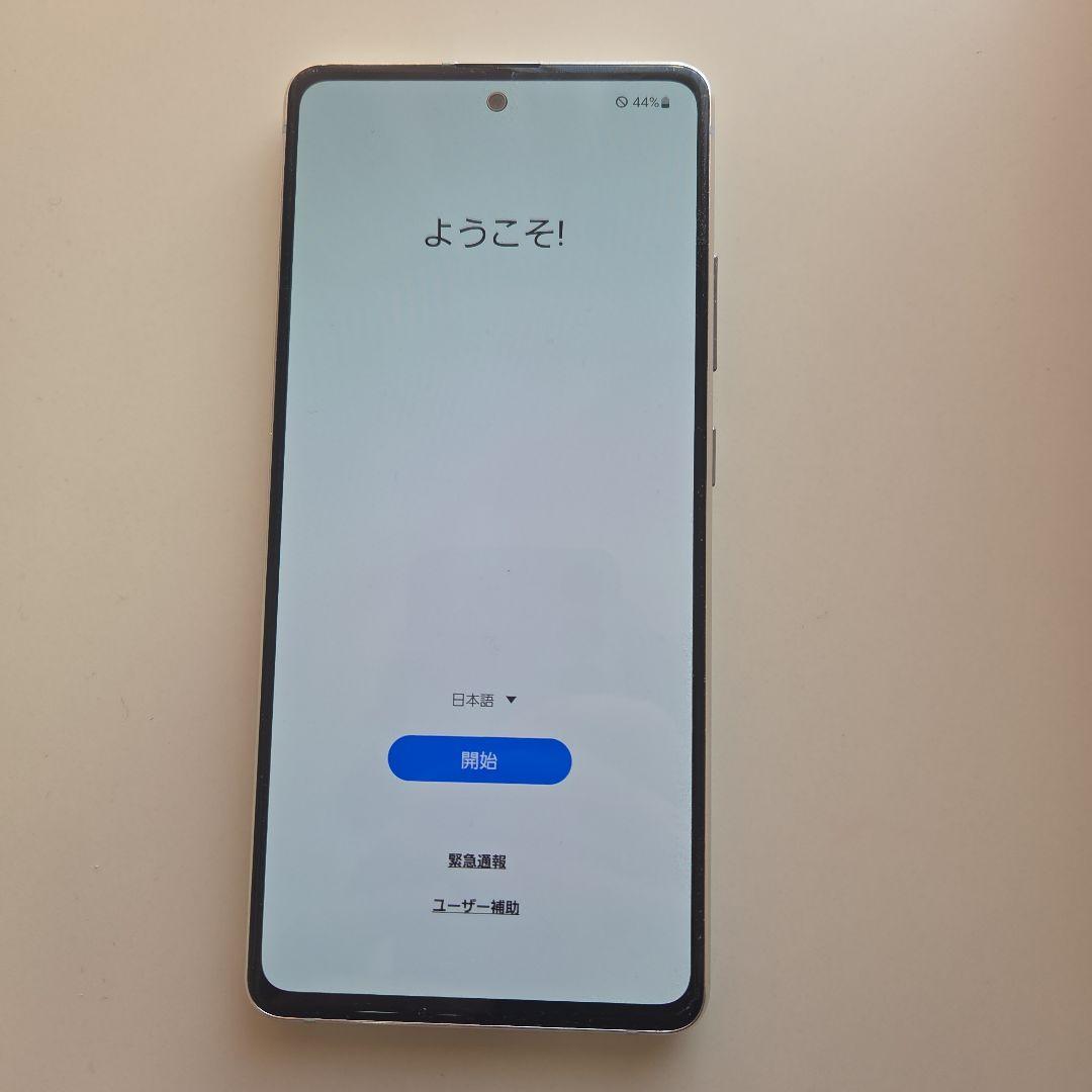 Galaxy A51 SC-54A docomo 本体とイヤホン