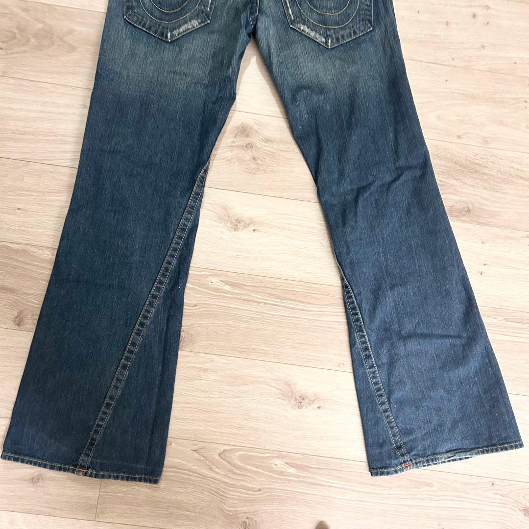 True Religion トゥルーレリジョンJOEY ブーツカットデニム　33