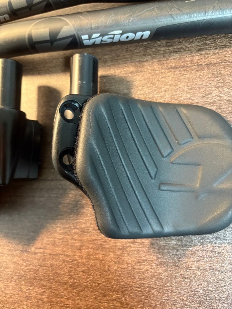 METRON 4D FLAT M.A.S.フルカーボンハンドルバー