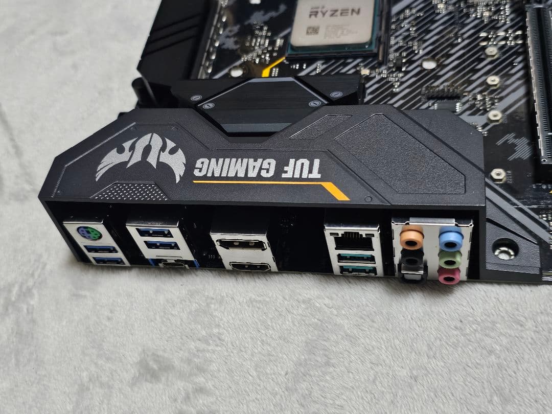 CPU ASUS TUF X570 Ryzen7 5700X DDR4 16GB