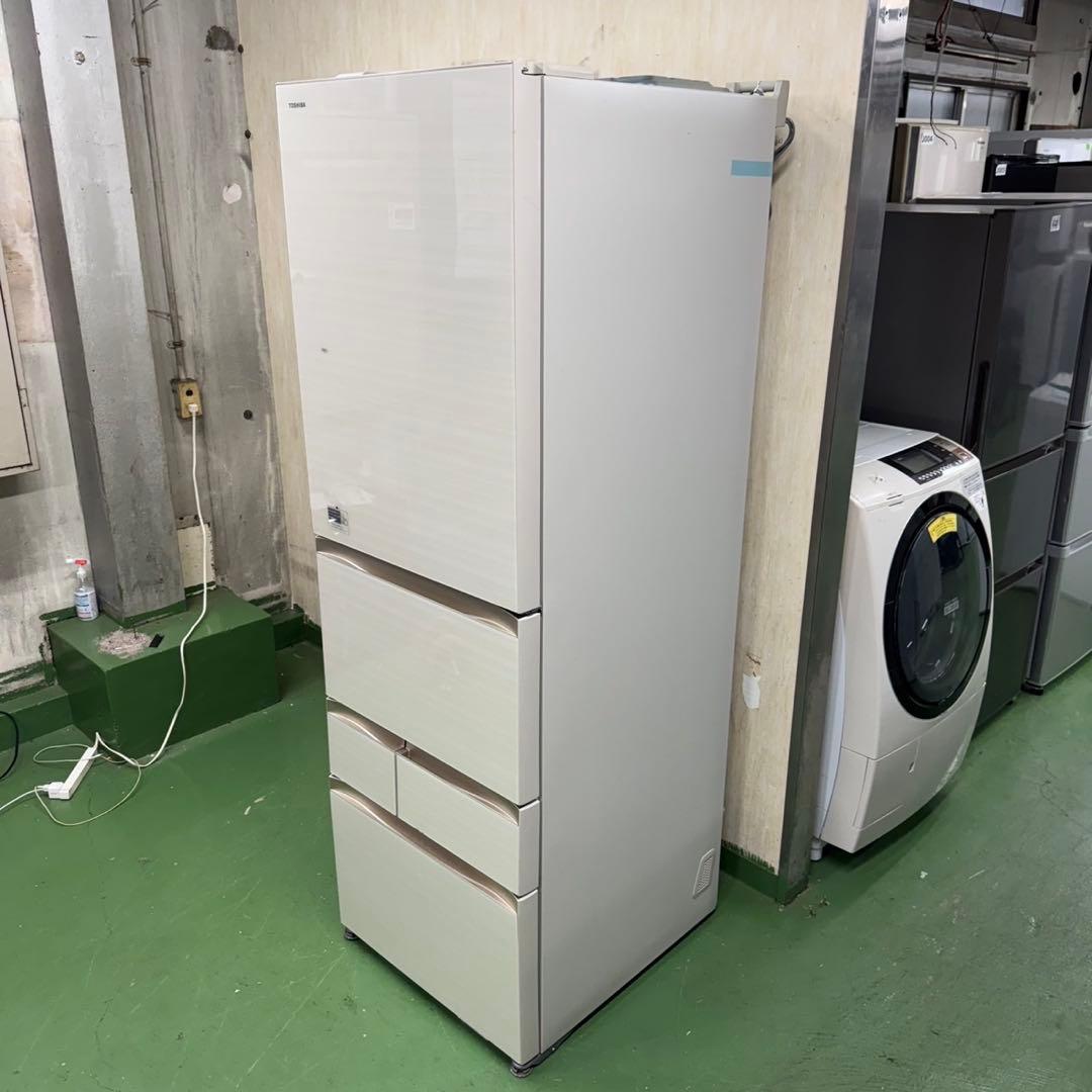 655 東芝大型冷蔵庫　400L強　小型　右開き　ガラスパネル　自動製氷　5ドア