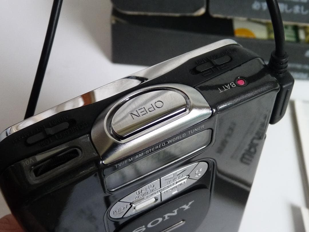 美品 ソニー カセット ウォークマン WM-FX1 取説/元箱つき