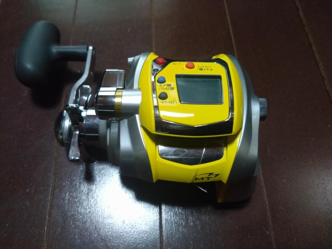 超美品　Daiwa シーボーグメガツイン300MT 電動リール