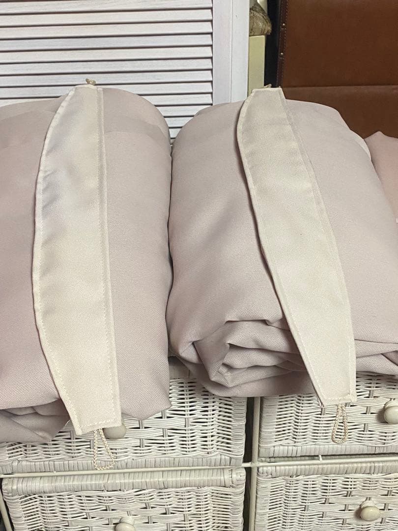 防炎 高級 ドレープ オーダーカーテン♦️薄いピンク♦️購入 1枚6万程 ２枚組