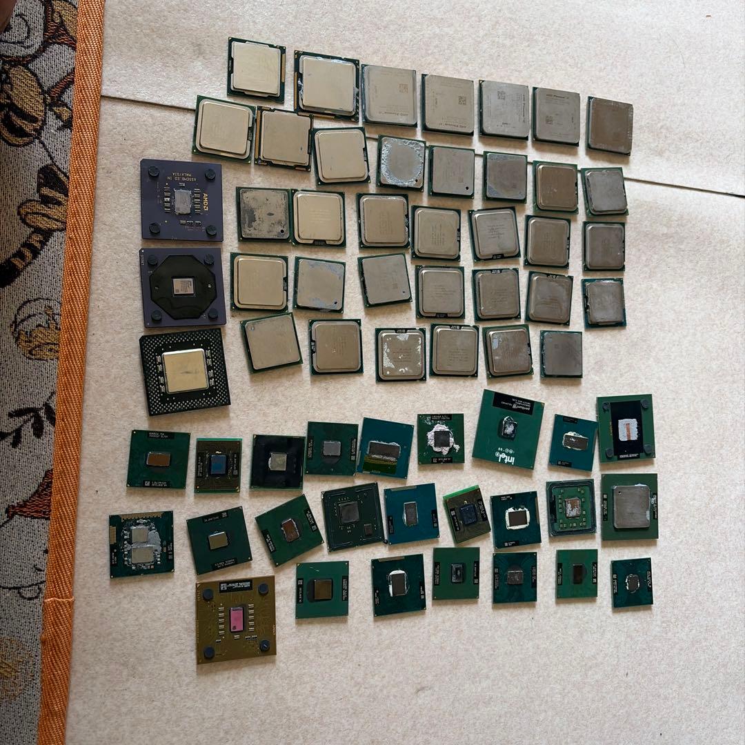 〔ジャンク品〕CPU63枚まとめ売り
