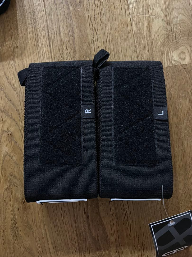 パーソナルレコード　PR　エルボーラップ　ブラック色　トレーニング　筋トレ