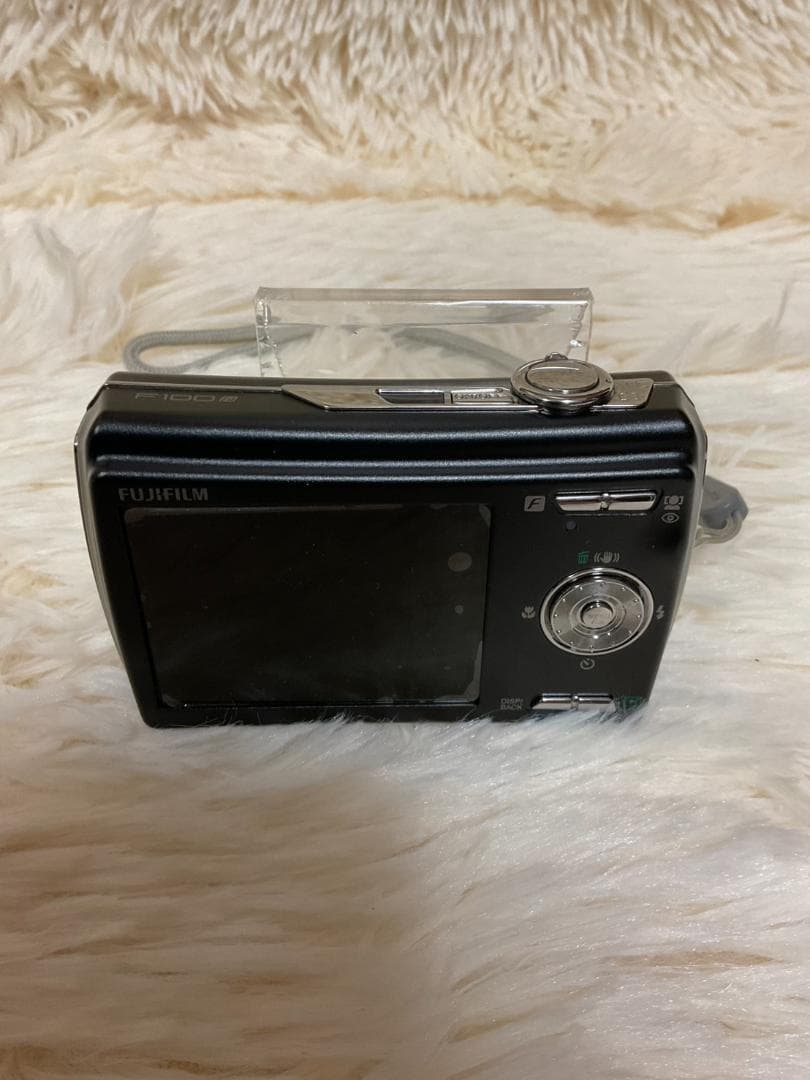 【簡易動作確認済】FUJIFILM FinePixF100fd ブラックコンデジ