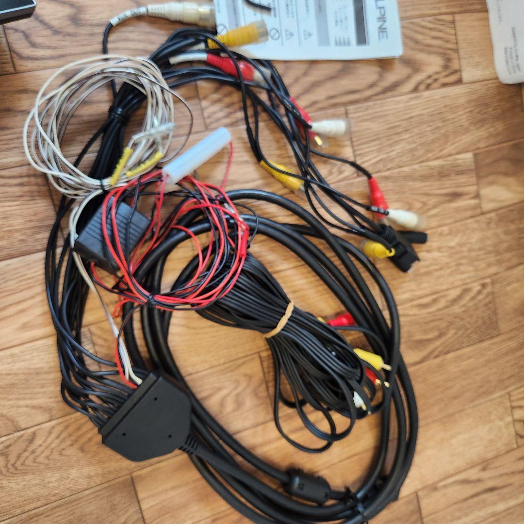 ALPINE PKG-M1000S 10.2インチモニター