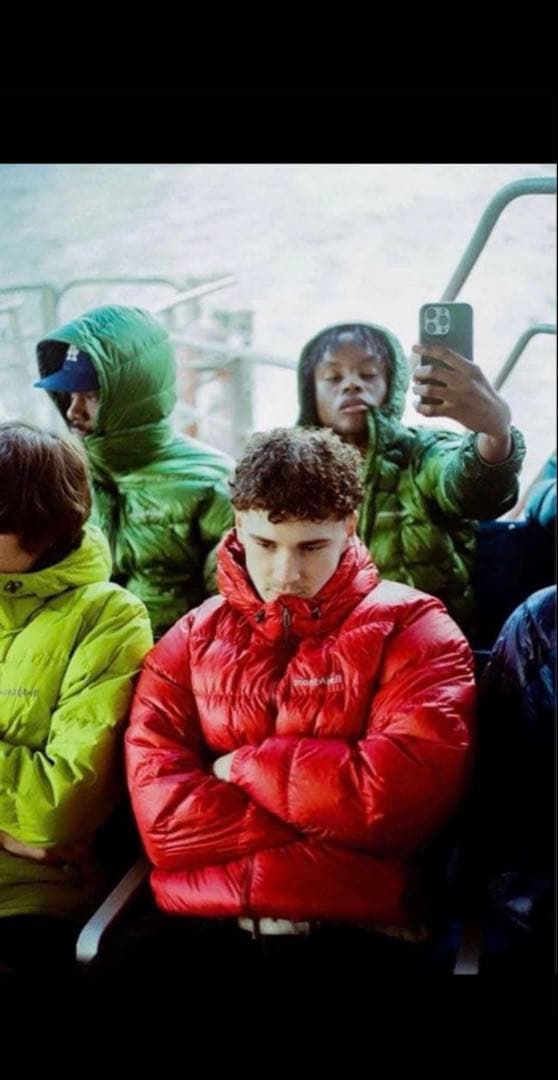 【mont-bell リバーシブル ダウンジャケット】