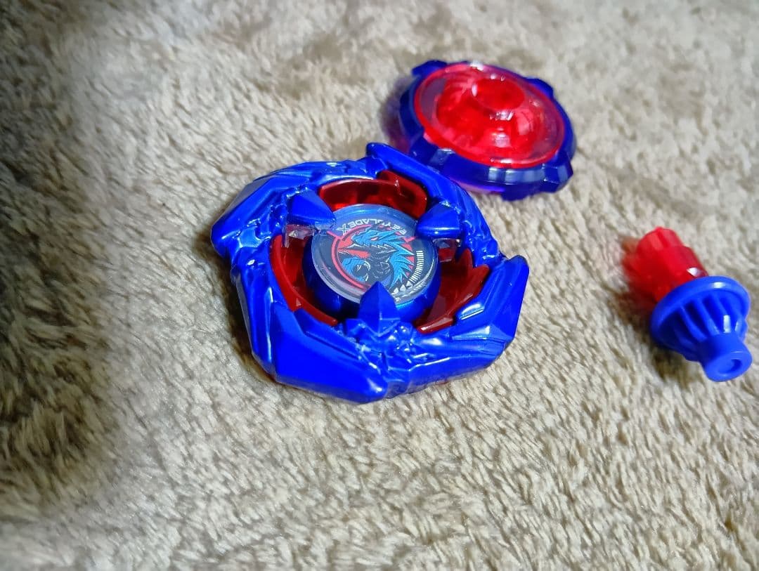 ベイブレードx　コバルトドレイク　レア　貴重　ベイブレード　メタルコート