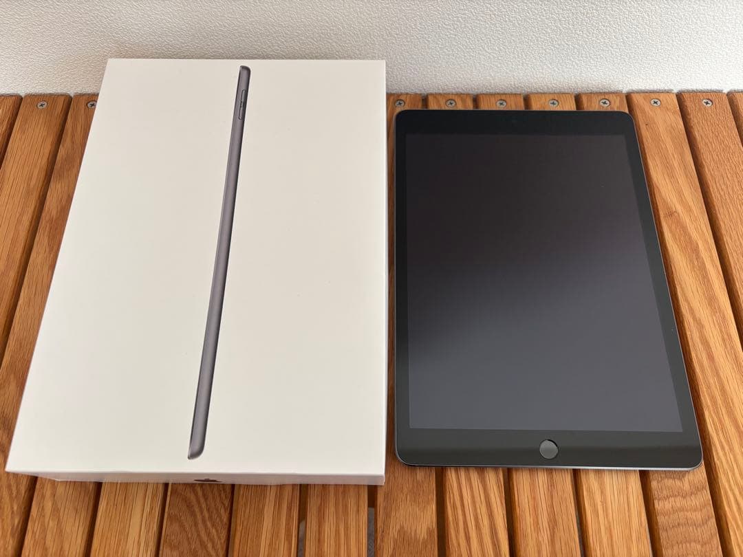 iPad 第9世代256GB スペースグレイWi-Fiモデル 動作良好 初期化済