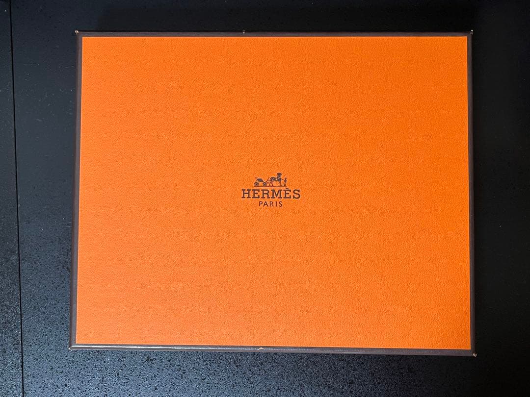 【新品・未使用】HERMES　エルメス　スクエアプレート　rhythm　リズム