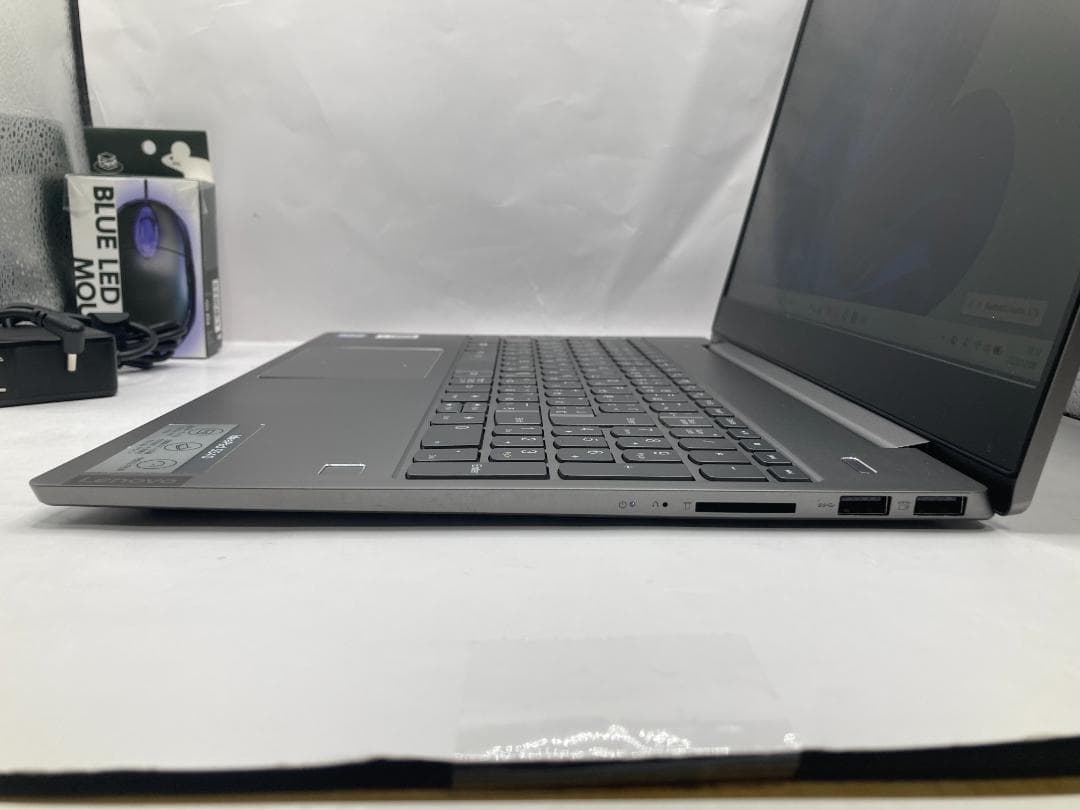 第8世代i5✨12GB✨SSD512GB✨Lenovo S540 Office