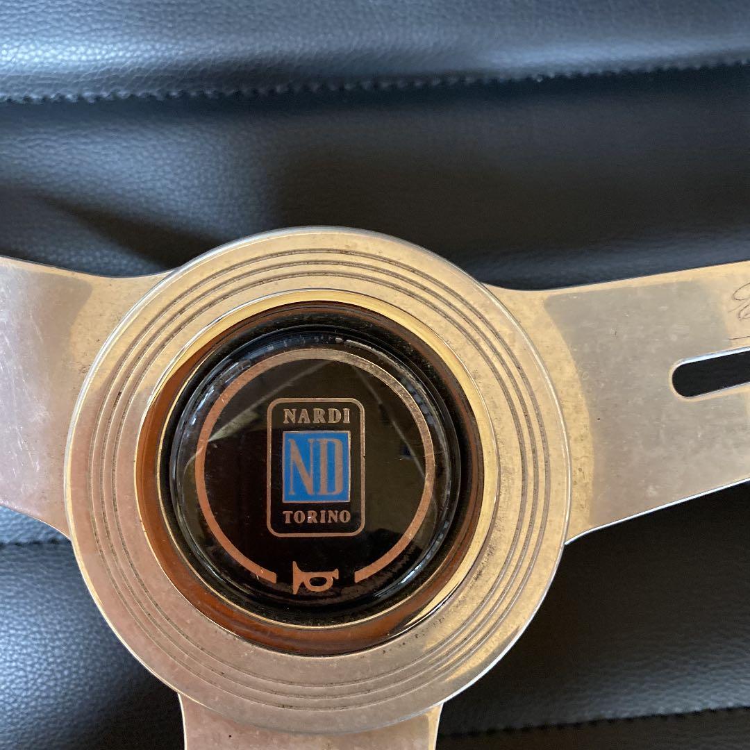 ナルディ　ステアリングハンドル