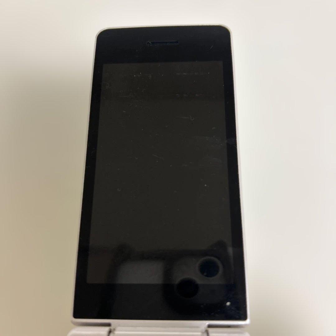 ソフトバンクバンク　AQUOSケータイ4 A205SH ブラック　ガラケー