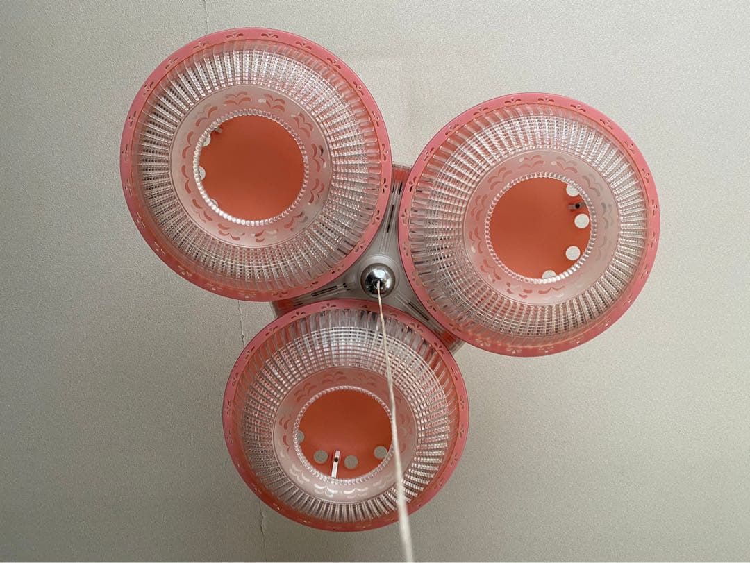 ピンク 3灯 天井照明 昭和レトロ 当時物 レトロポップ インテリア ペンダント