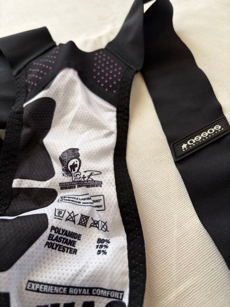 ASSOS ビブタイツ Lサイズ ブラック