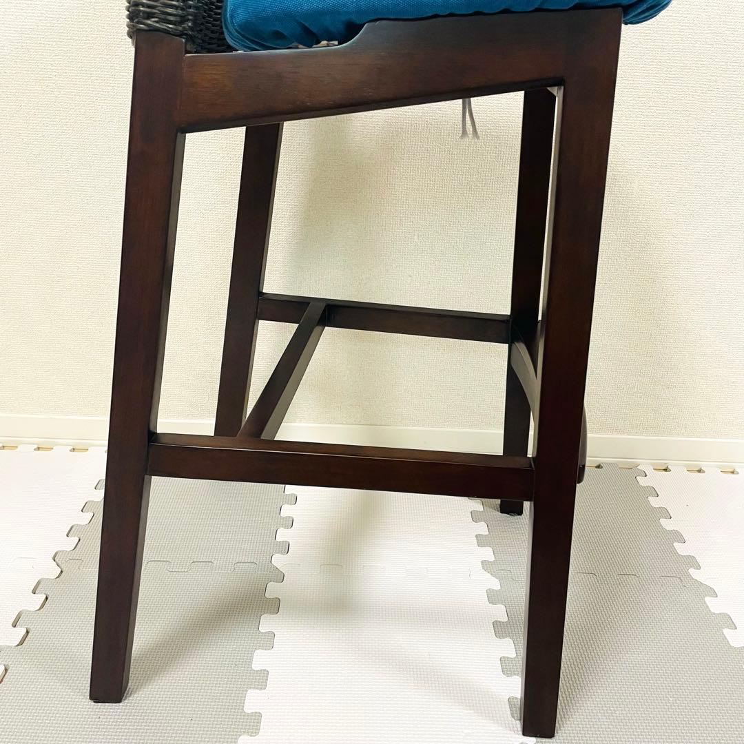 Aflat ハブ・カウンターチェア (ラタン)