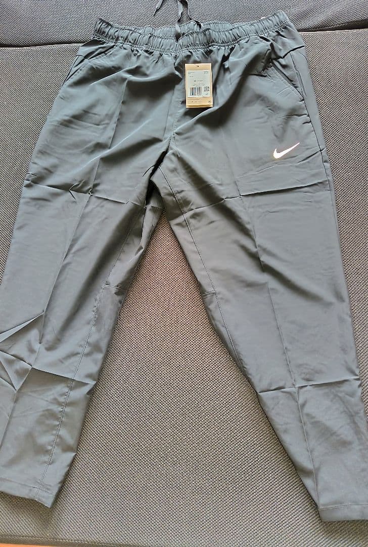 ナイキウインドブレーカー上下