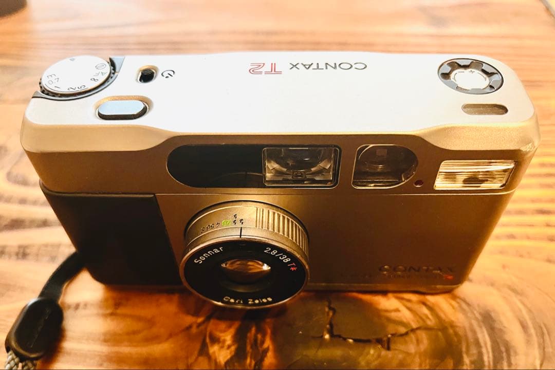 CONTAX T2【動作確認済】　 コンパクトフィルムカメラ