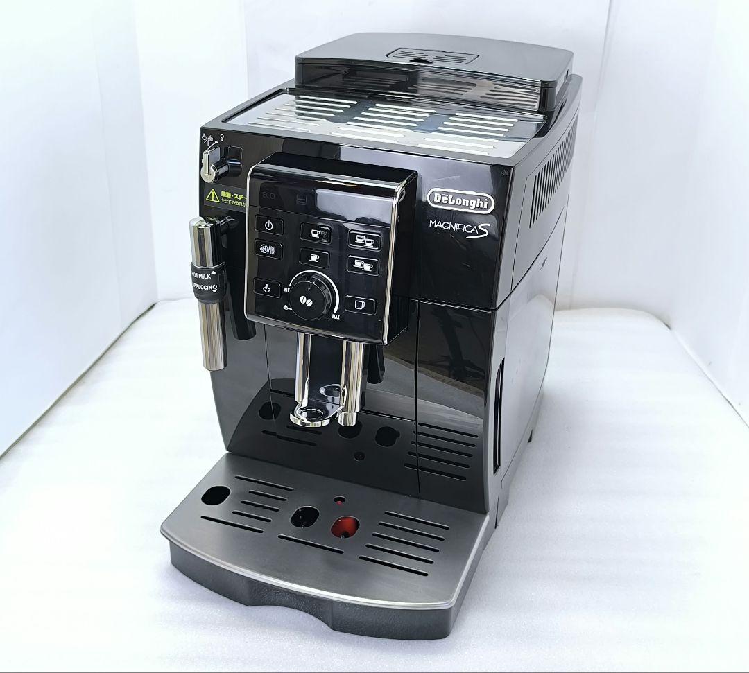 デロンギマグニフィカS コンパクト全自動コーヒーマシン ECAM23120BN4