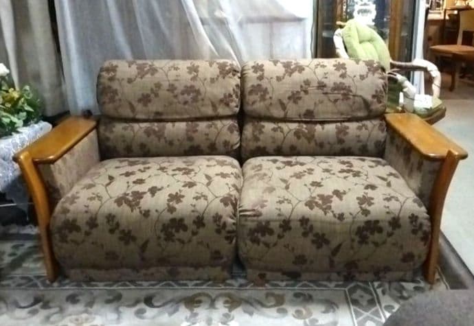 花柄デザイン 2人掛けソファ　国産家具