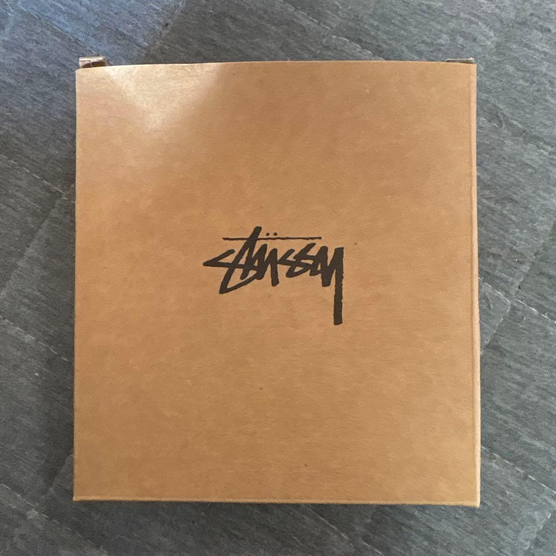 置物 STUSSY CERAMIC SEA SHELL ASHTRAY