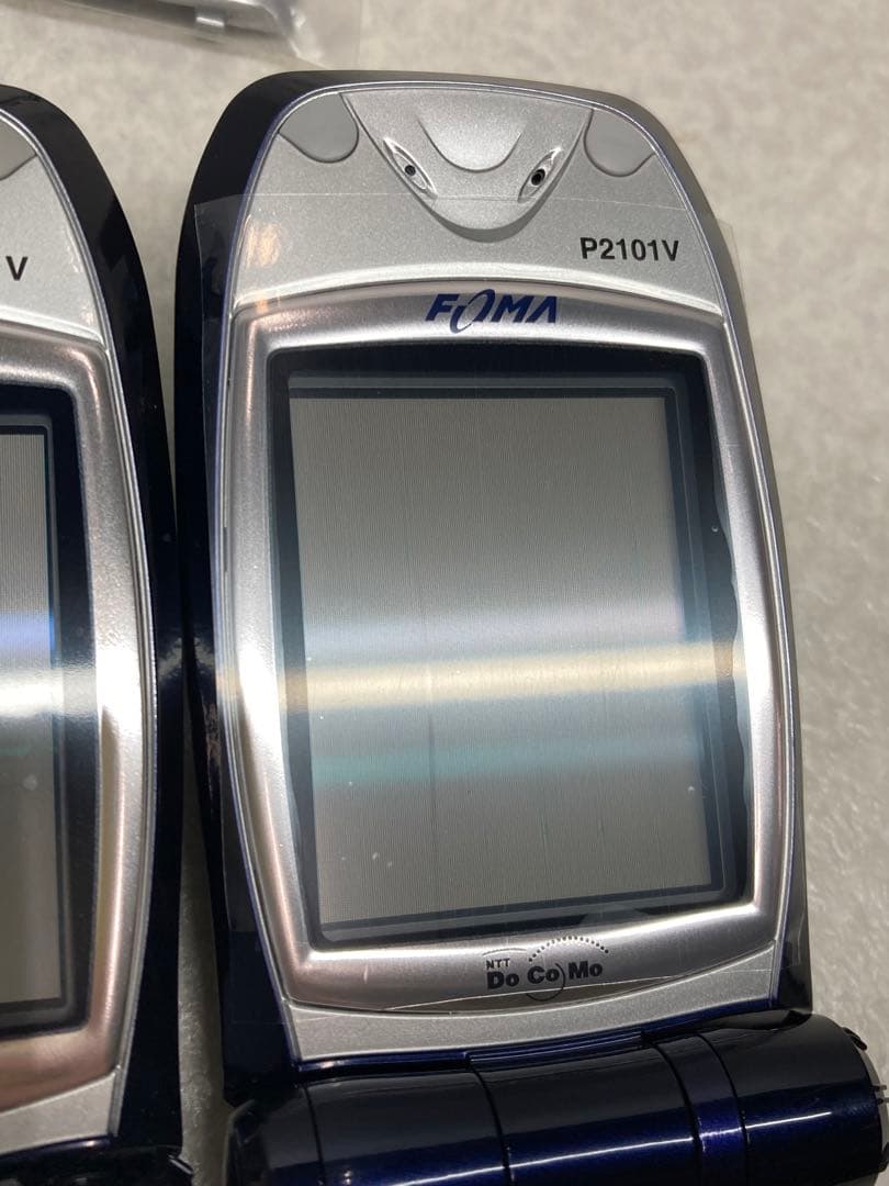 未使用に近い 希少 激レア DoCoMoドコモ初代FOMA P2101V 3台