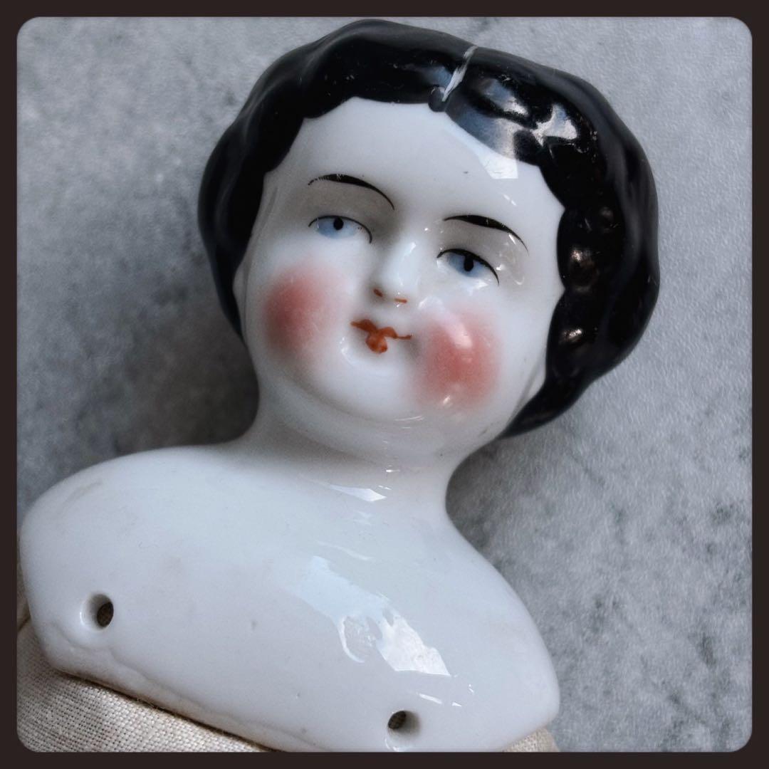 アンティーク チャイナヘッドドール　 クラシカルスタイル ビスクドール