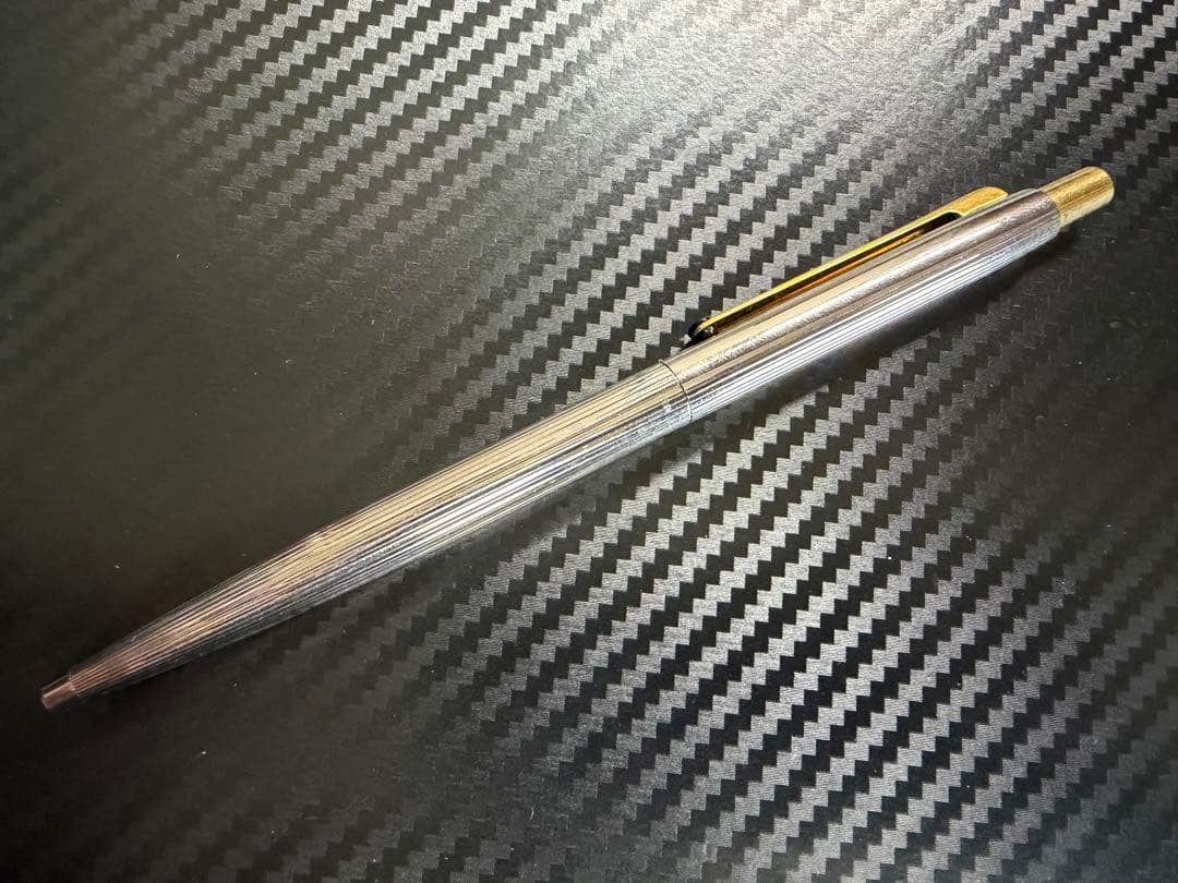未使用に近い モンブラン ノブレススリムライン ボールペン