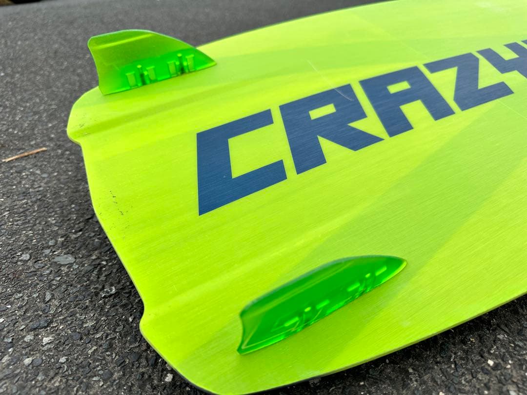 カイト ボード サーフィン クレイジーフライ カイトサーフィンバインデイング付