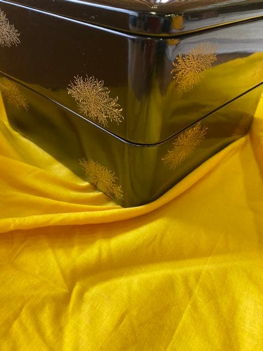 輪島塗り　2段重箱