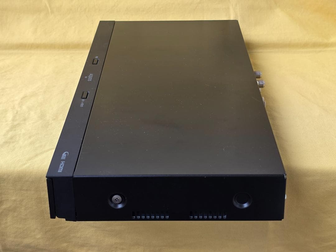 SHARP AQUOS BDレコーダー BD-NW1200　2018年製 整備品