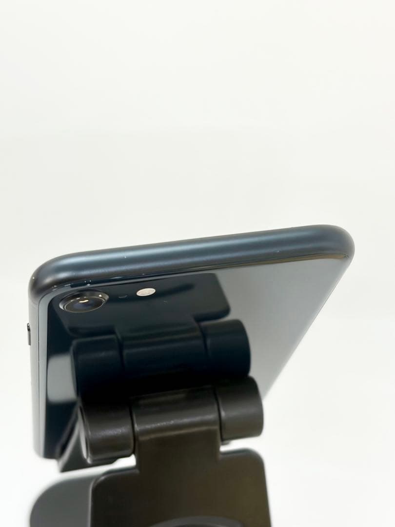 iPhone SE3 SIMフリー 本体 64GB 第三世代 ミッドナイト