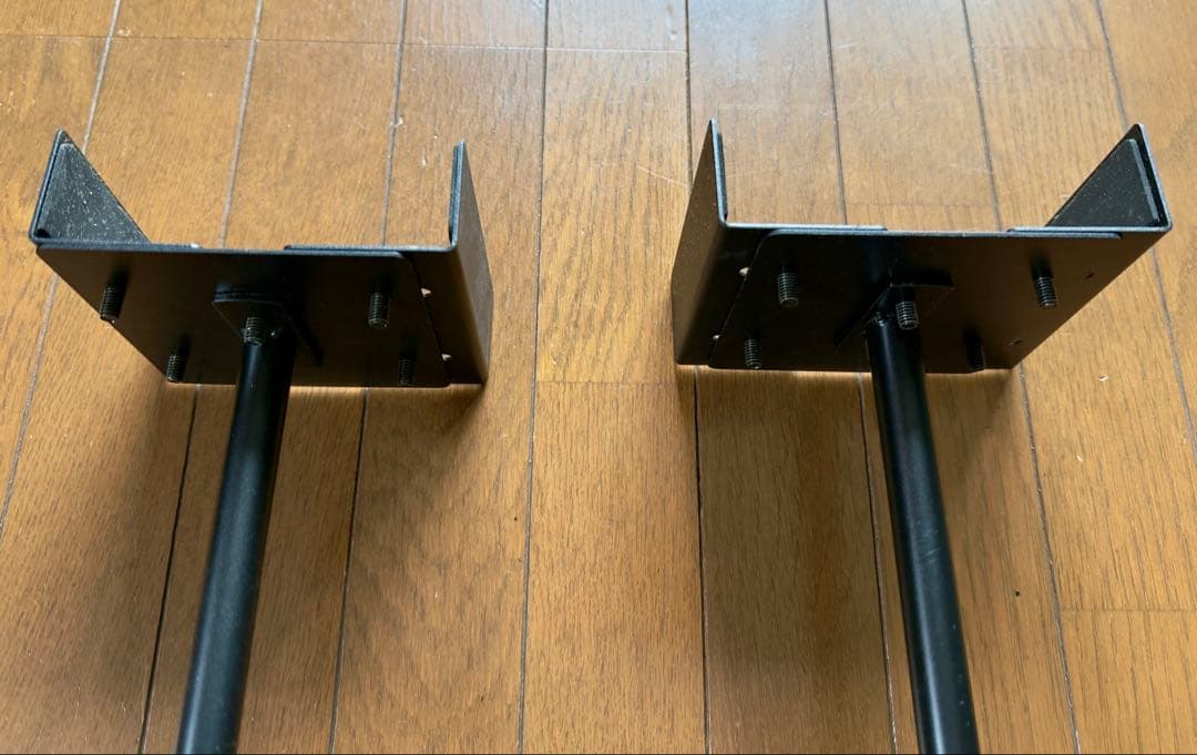 スピーカースタンド 金属製 黒