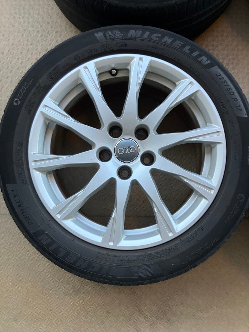 ミ*)様 Audi 17インチ ホイールセット Michelin