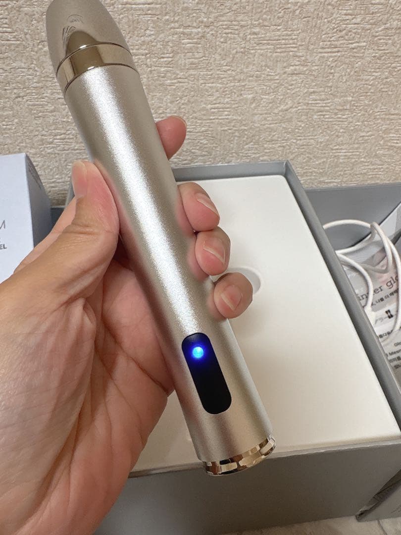 Glow.M グローエム　ブースターソニック　韓国LDM美顔器