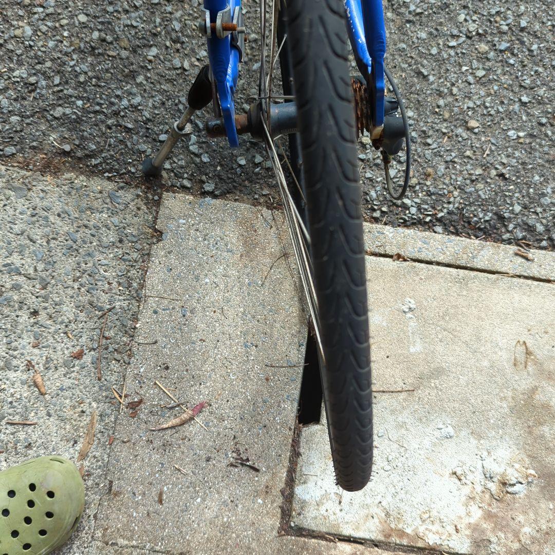 GIOS PURE　クロスバイク　 現状車　未確認　アルミフレーム