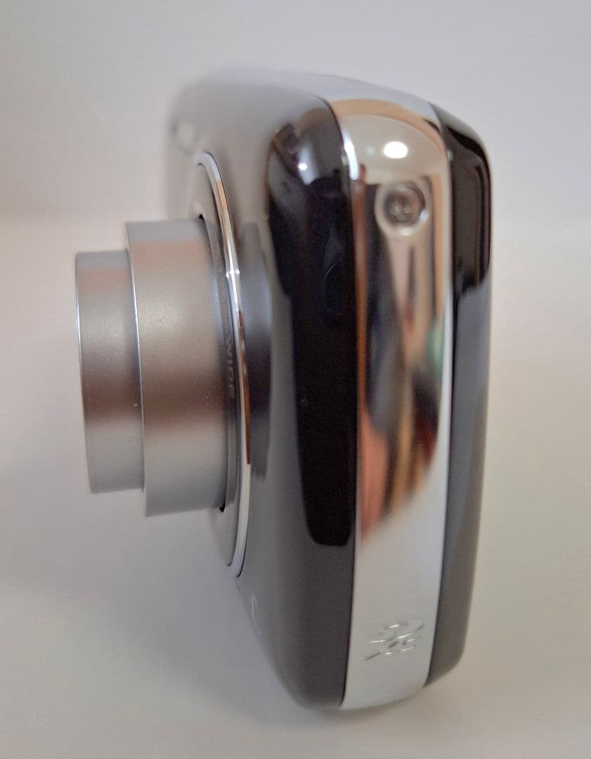 [美品] パナソニック Panasonic LUMIX DMC-S1 コンデジ