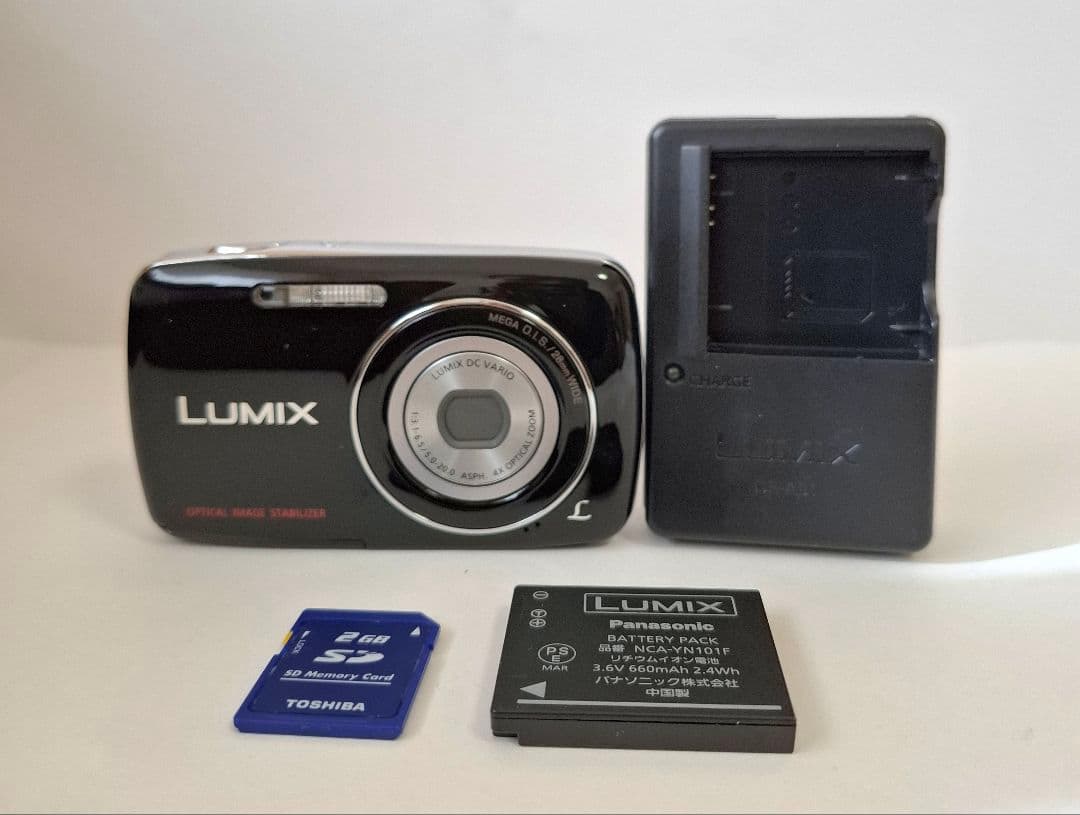 [美品] パナソニック Panasonic LUMIX DMC-S1 コンデジ