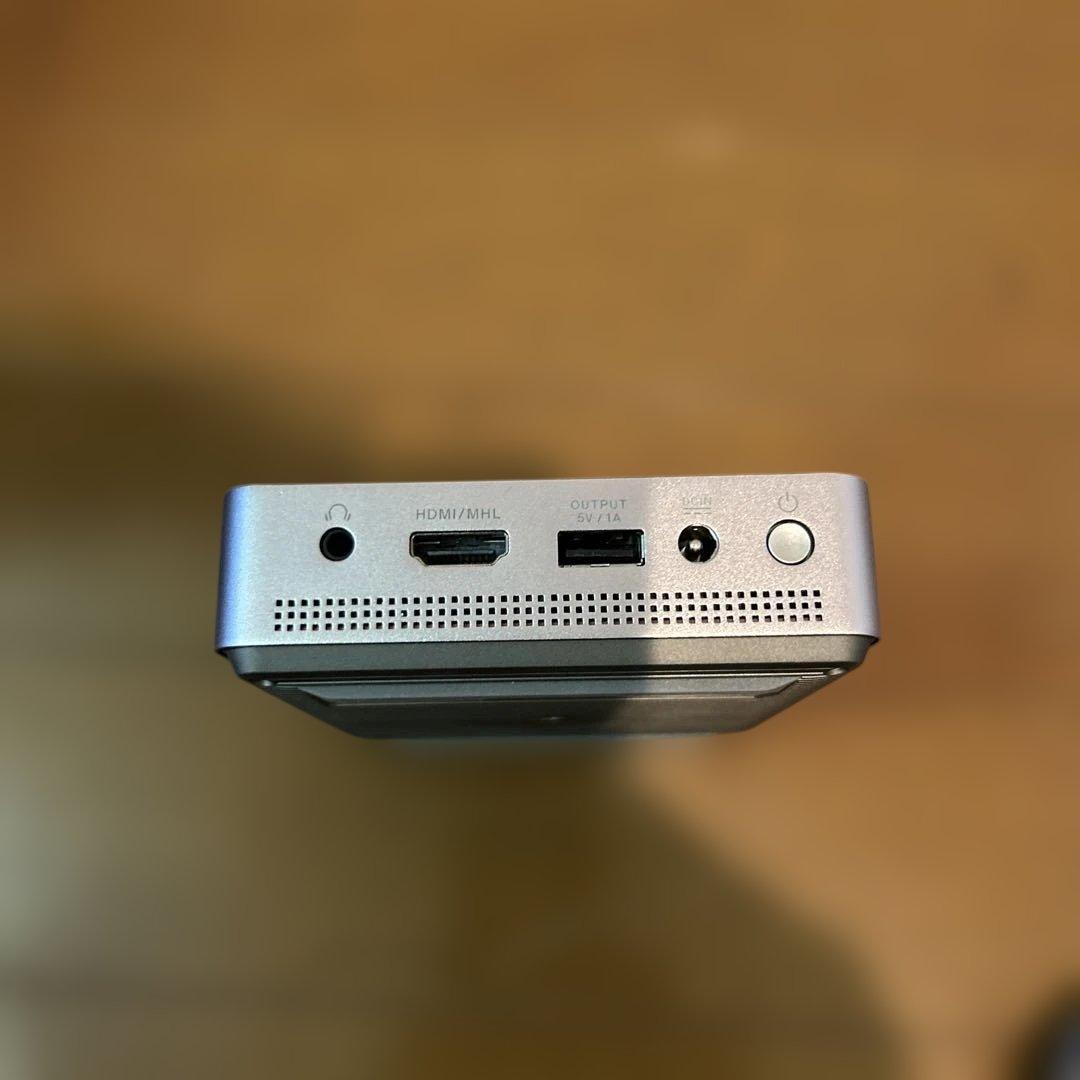 ASUS S1 モバイルプロジェクター 本体