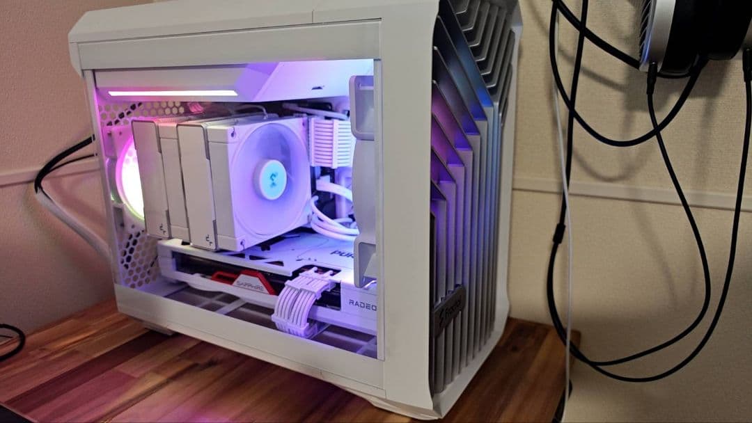 FractalDesign TorrentNano ARGB 中古現状渡し