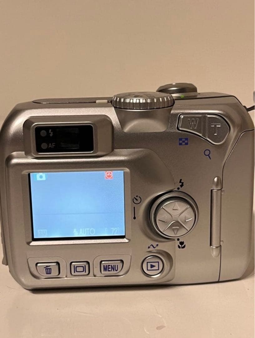 Nikon COOLPIX 3100 デジカメ 箱付き　【通電確認済み】